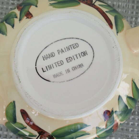 VTG Chinese Hand Painted Birds, Nature, Teapot 1 quart Capacity, Yellow - Picture 10 of 13